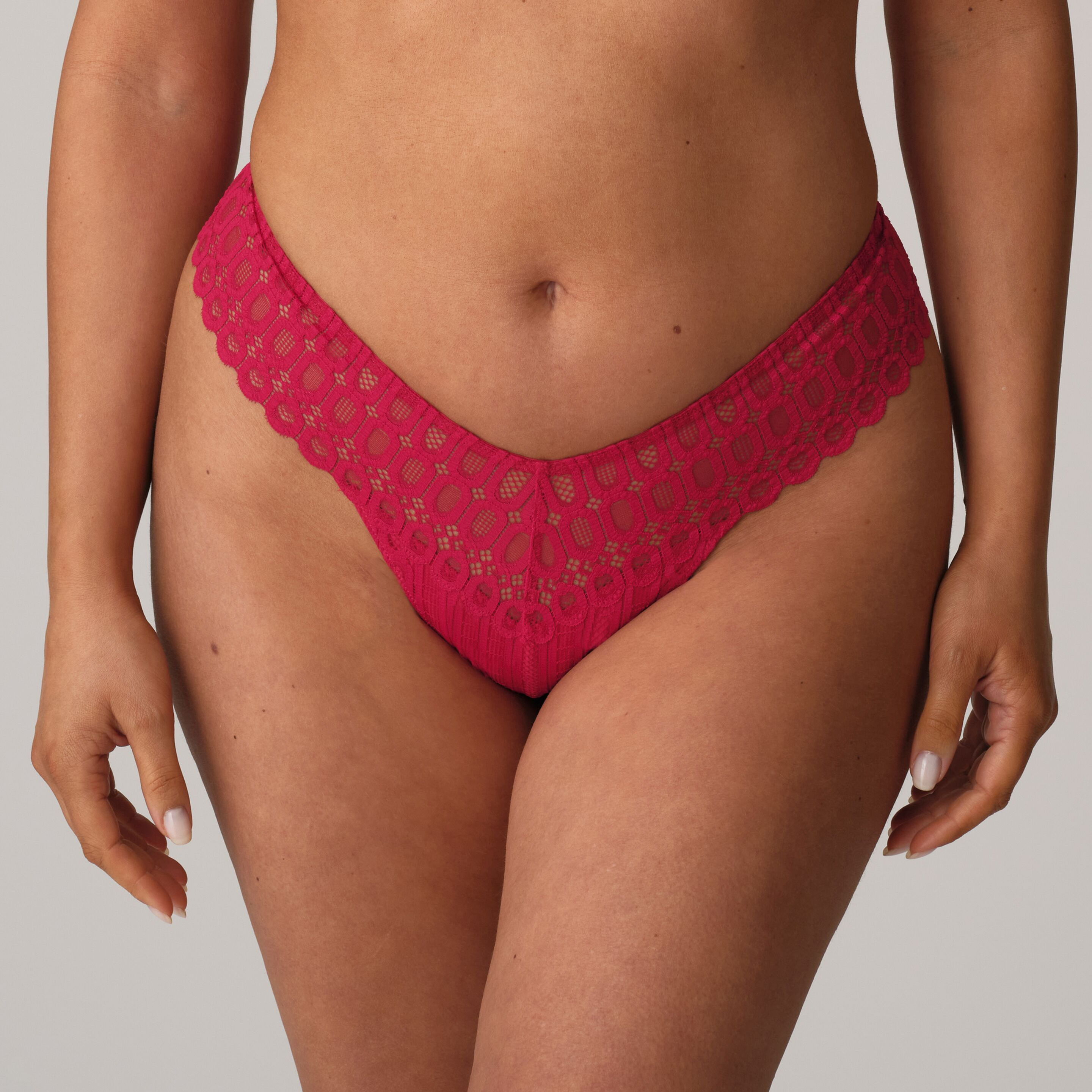 Prima Donna Los Ayala 0642430 String sangria Vorderansicht