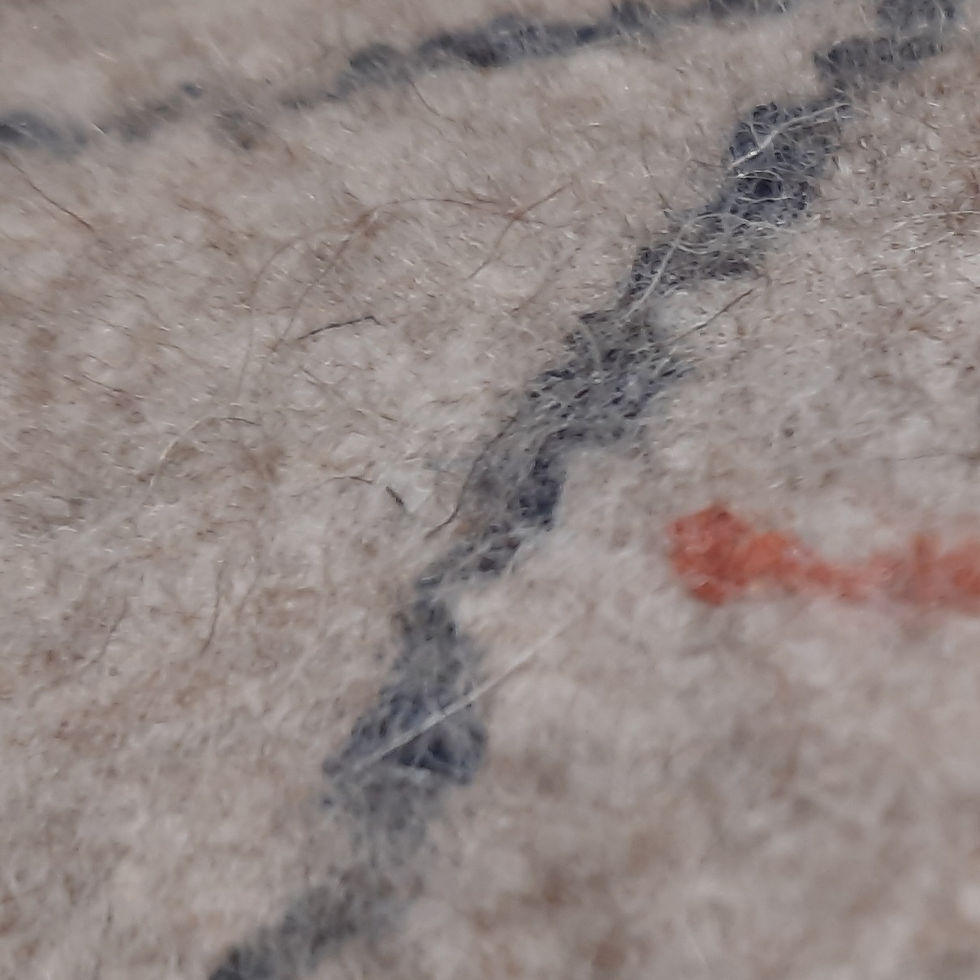 Miniature : Vasque en feutre de laine et soie