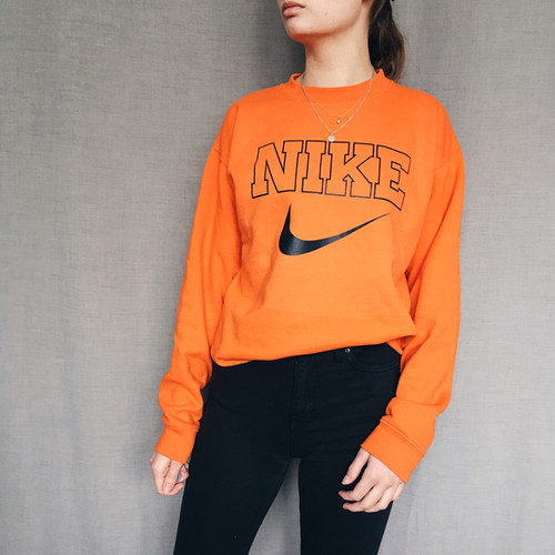 vintage orange nike sweatshirt