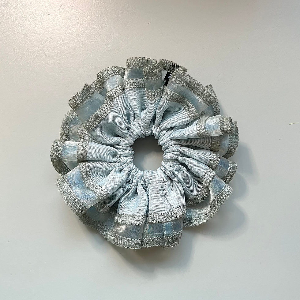 Ruffle scrunchie