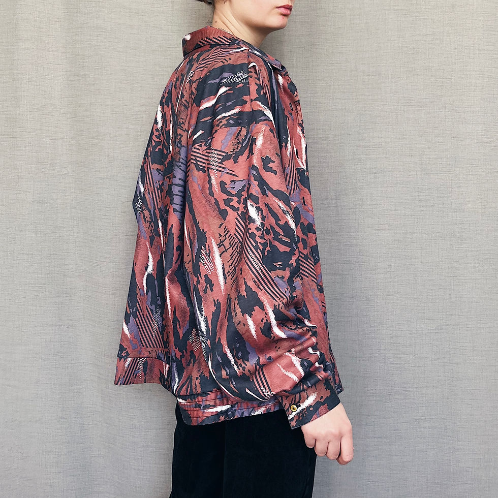 Thumbnail: Abstract pattern shacket