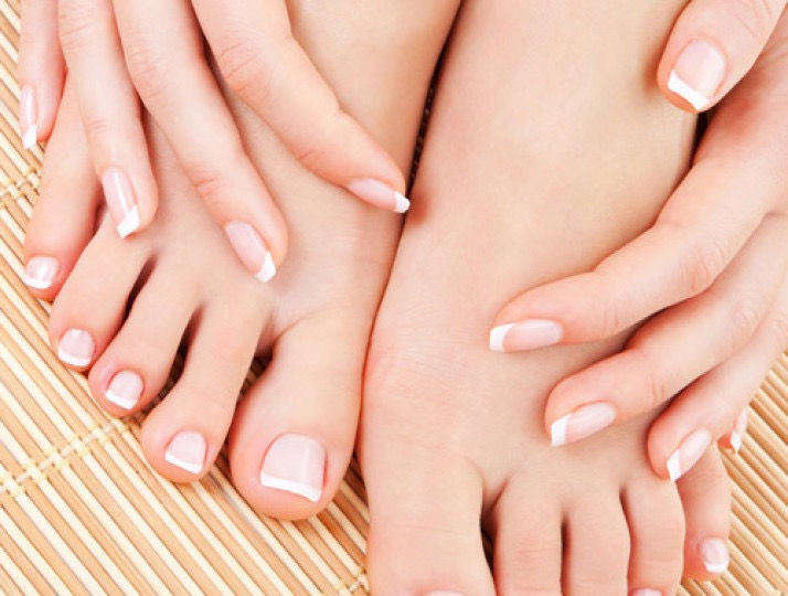 vernis semi permanent mains et pieds