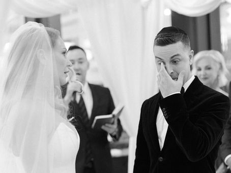 What’s the Difference Between a Rabbi and a Cantor — and Which One Should Officiate My Wedding?