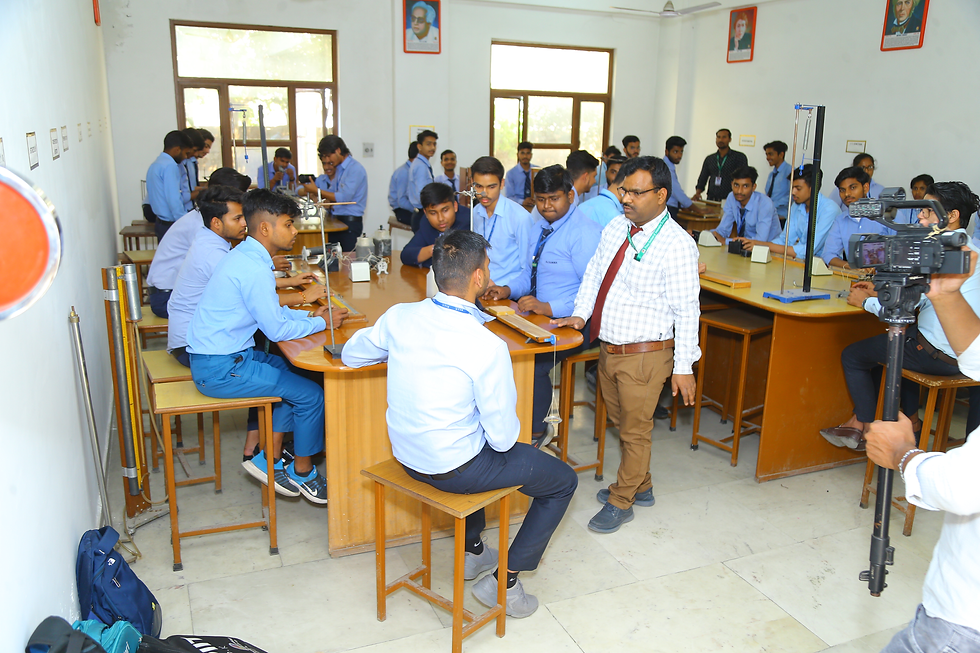 Science Labs at PIIT Greater Noida supporting practical learning experiments scientific observation and hands-on academic development