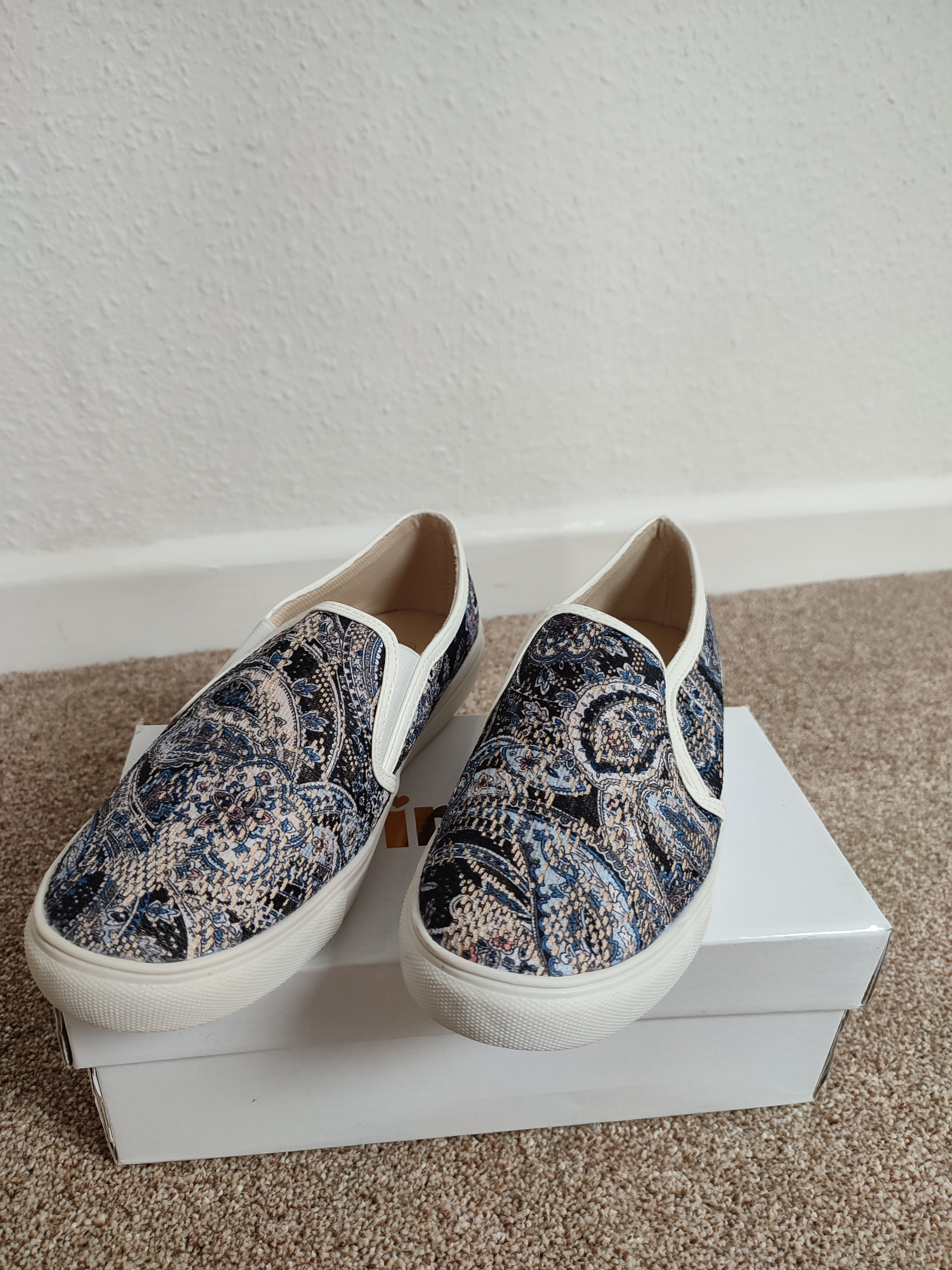 Paisley Pumps