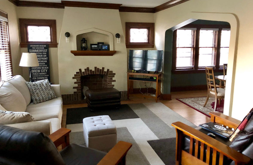 e.Living Room.jpeg