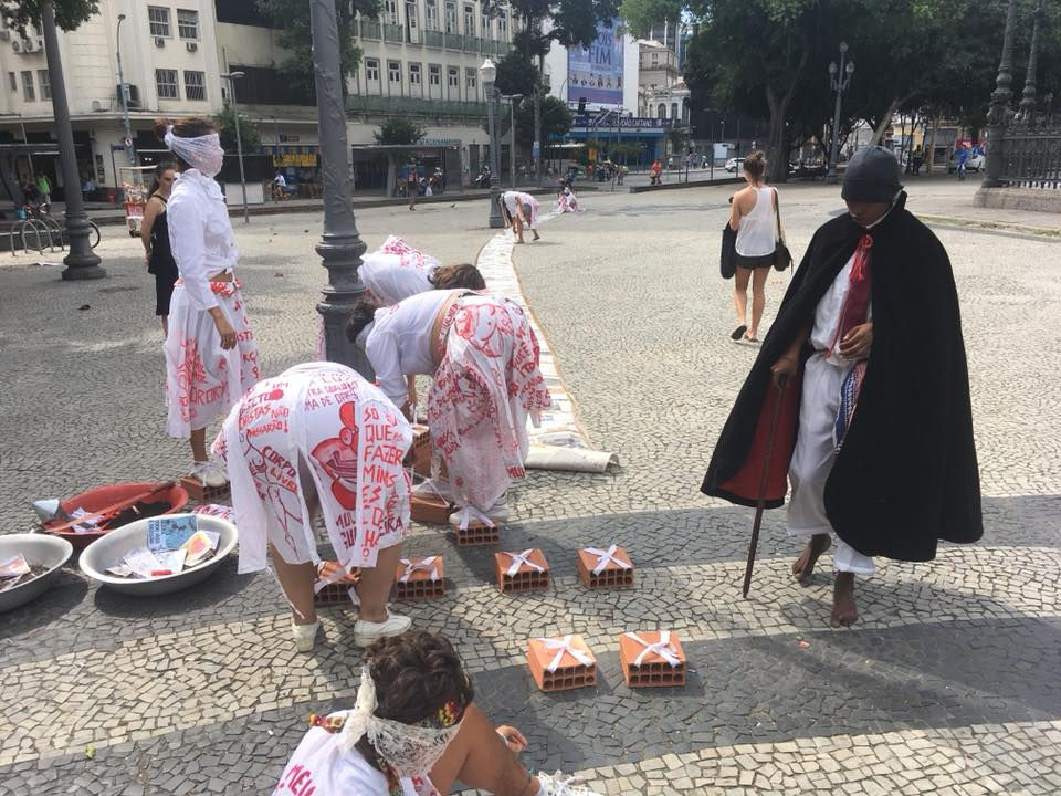 Performance Feminist Zine Theater (BR, 2018)