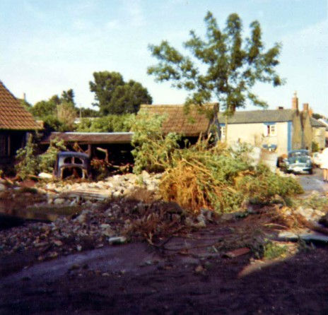 FLOOD1.jpg