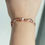 縮圖：TWISTED 磨砂手鐲 - 玫瑰金 | TWISTED Frosted Bangle - Rose Gold
