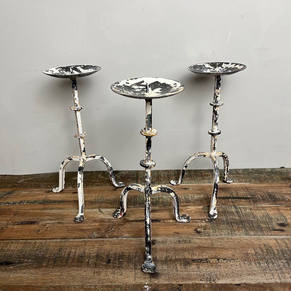 Thumbnail: Iron Candle Stand