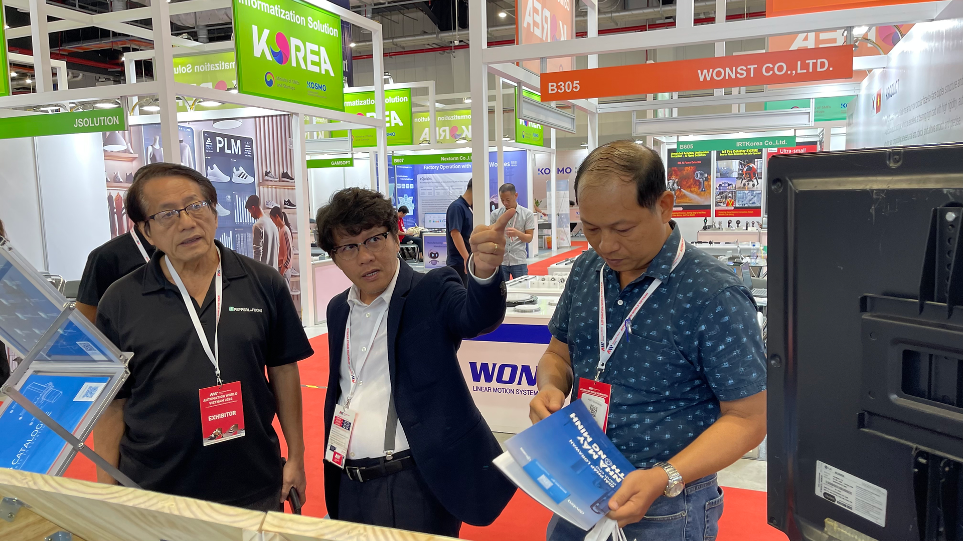 Visitors pay much attention to Daviteq
