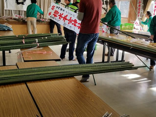 千本幟の準備作業