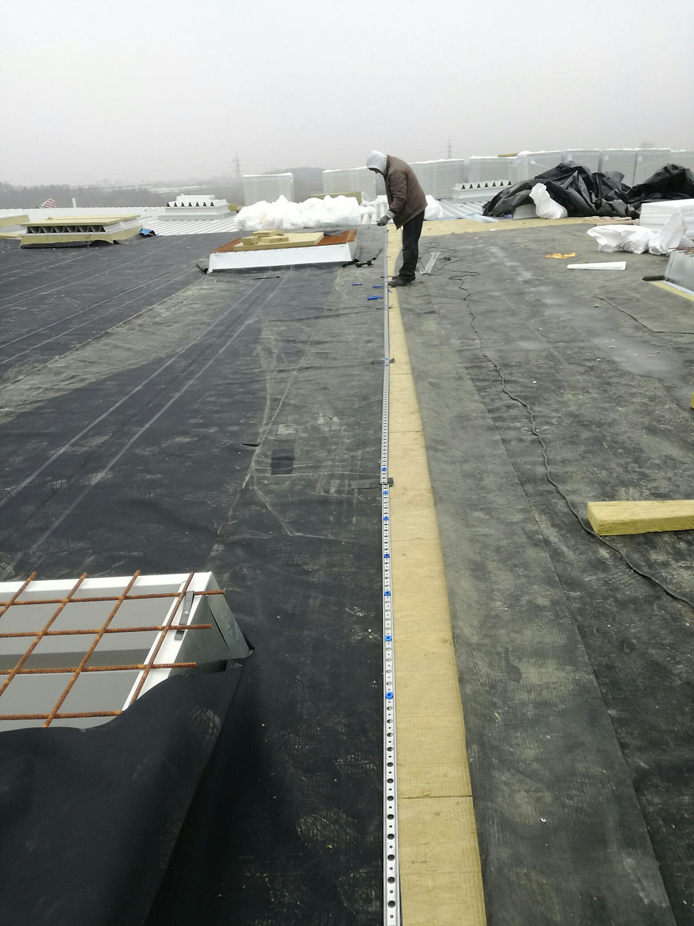 EPDM tetőszigetelés mechanikai rögzítése