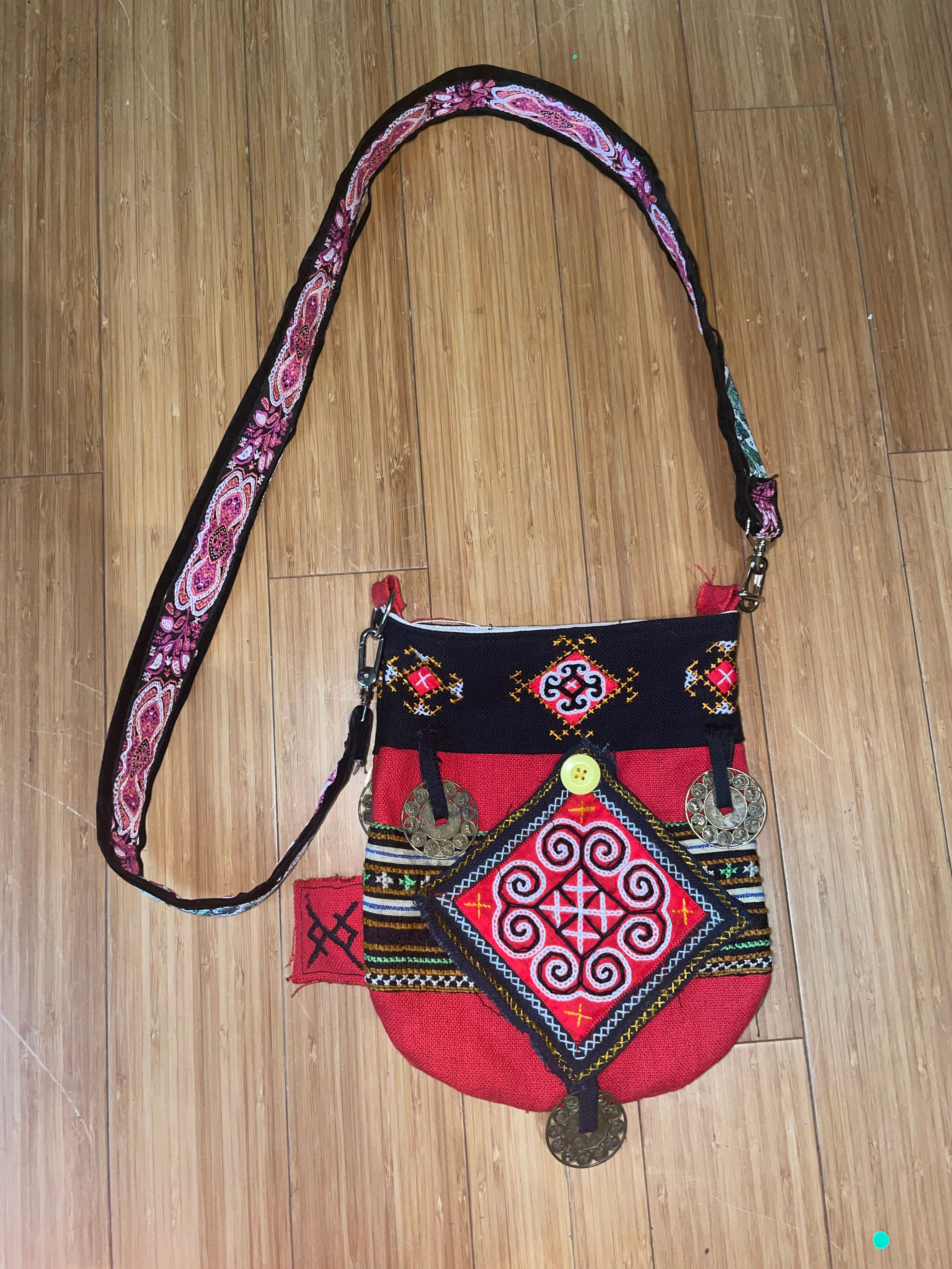 Traditional Cross body Bag