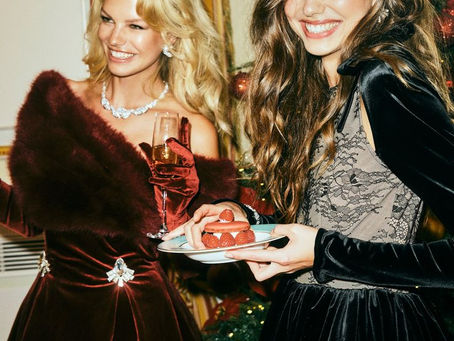 Conjuntos y Vestidos Navideños 2024