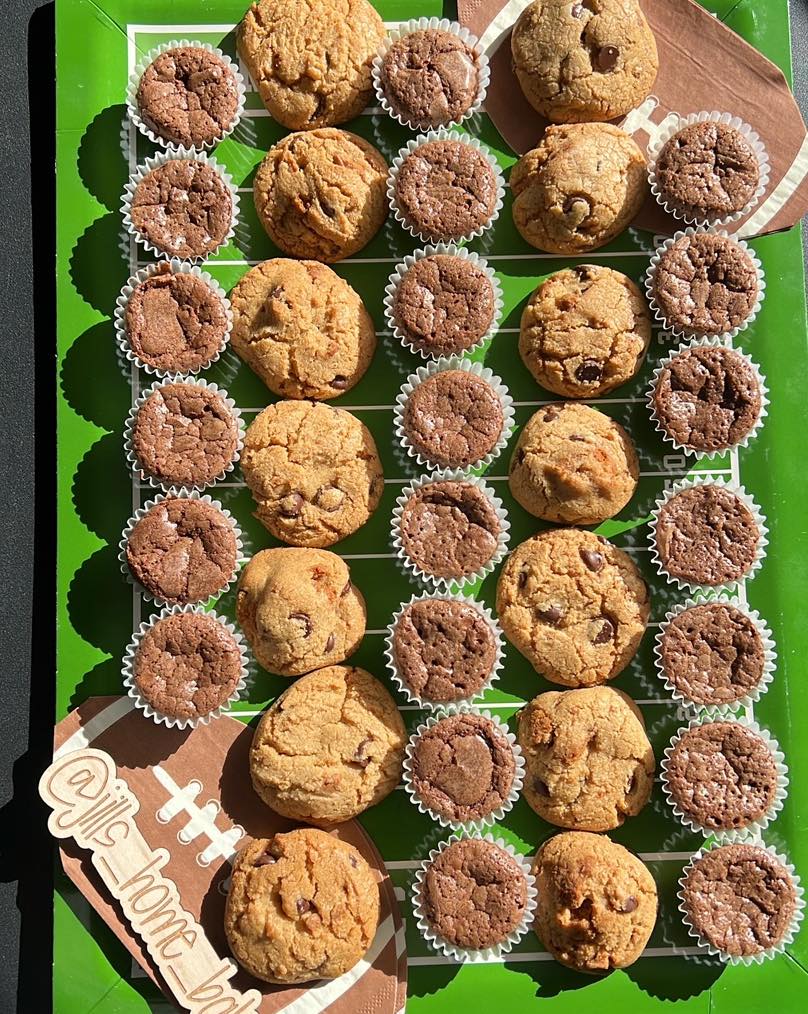 Superbowl 2026 Cookies & Brownies