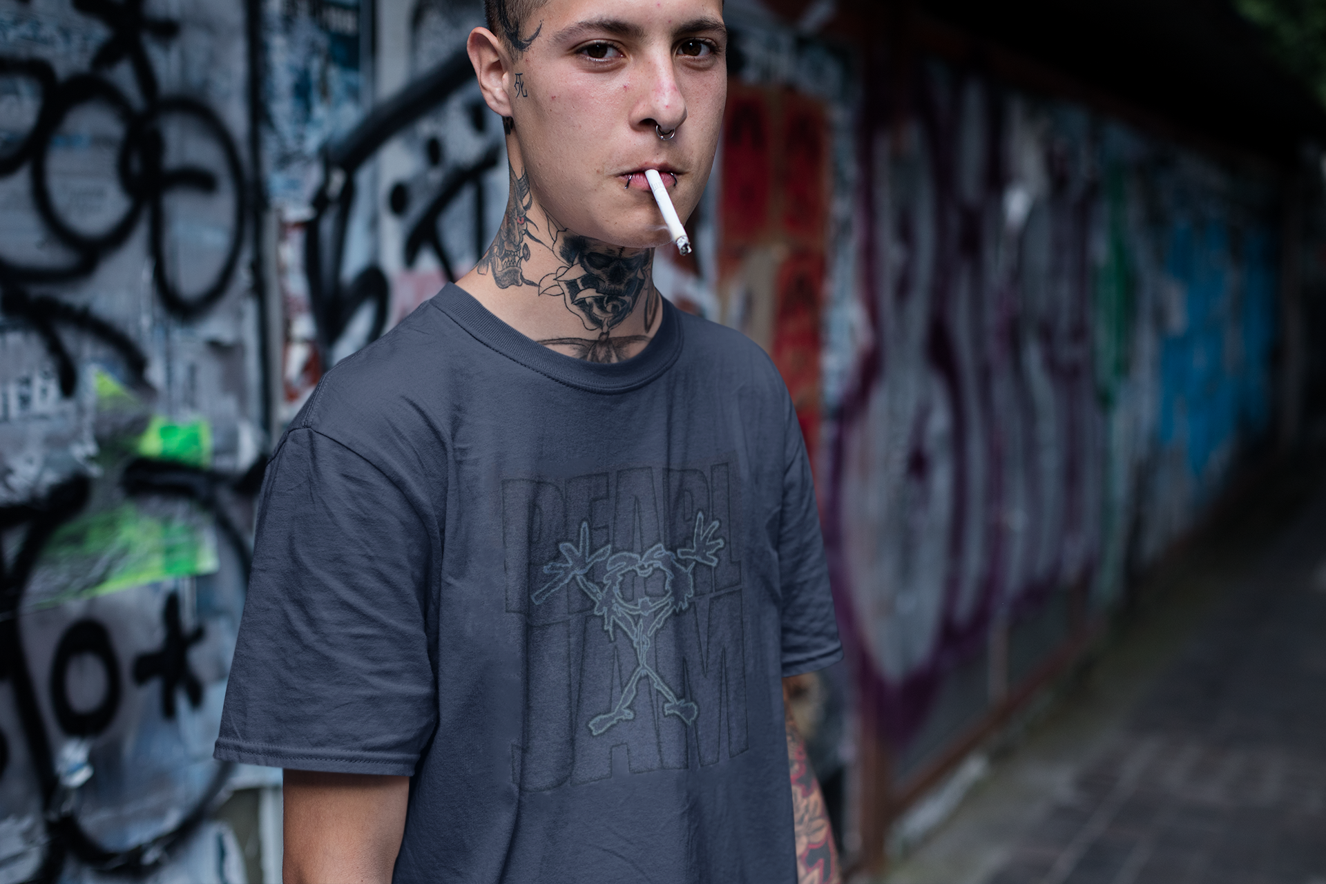 CAMISETA ESTONADA PEARL JAM HAND