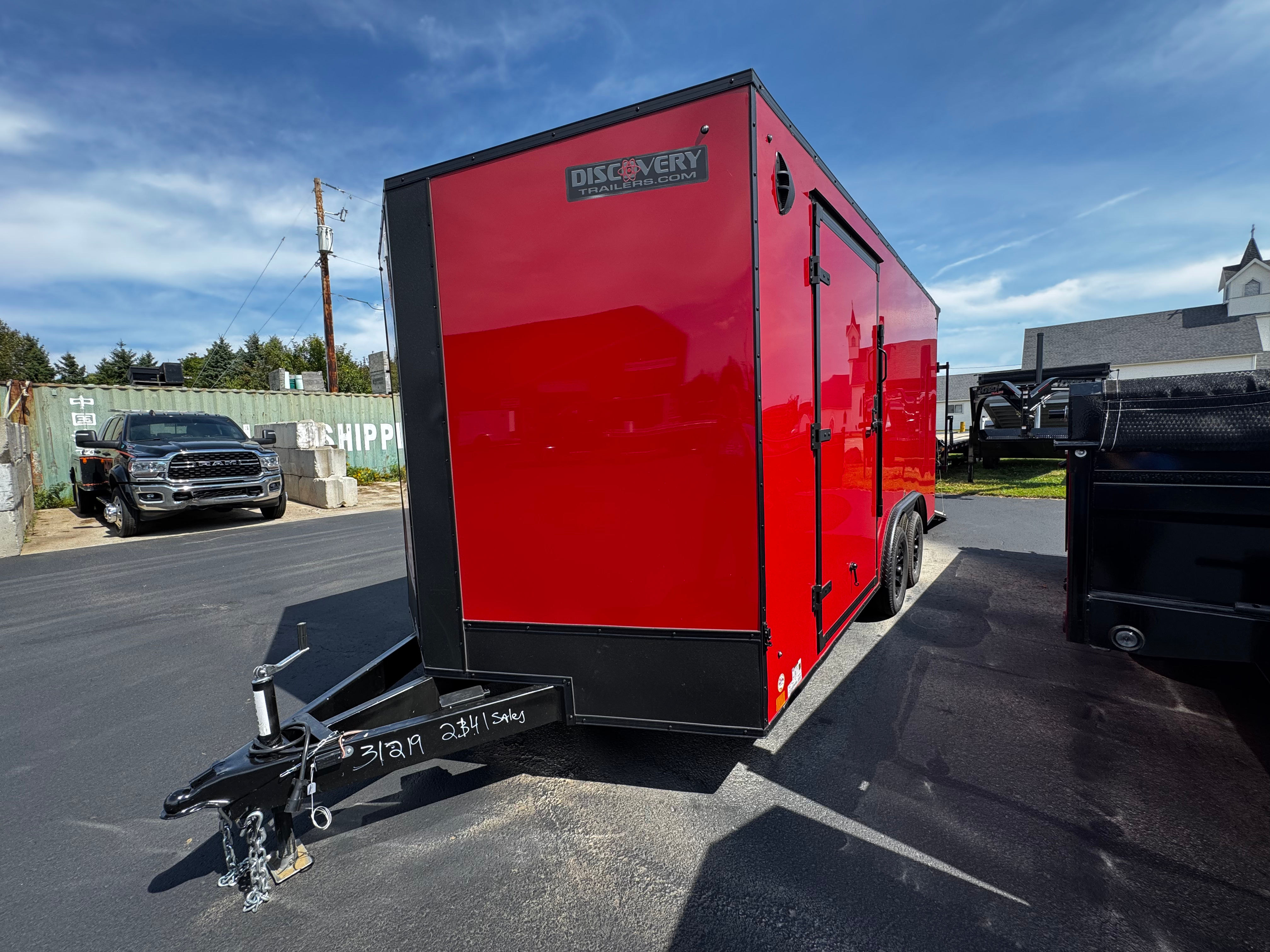 797 2027 Discovery ET 8.5x18+2 Steel Enclosed Trailer