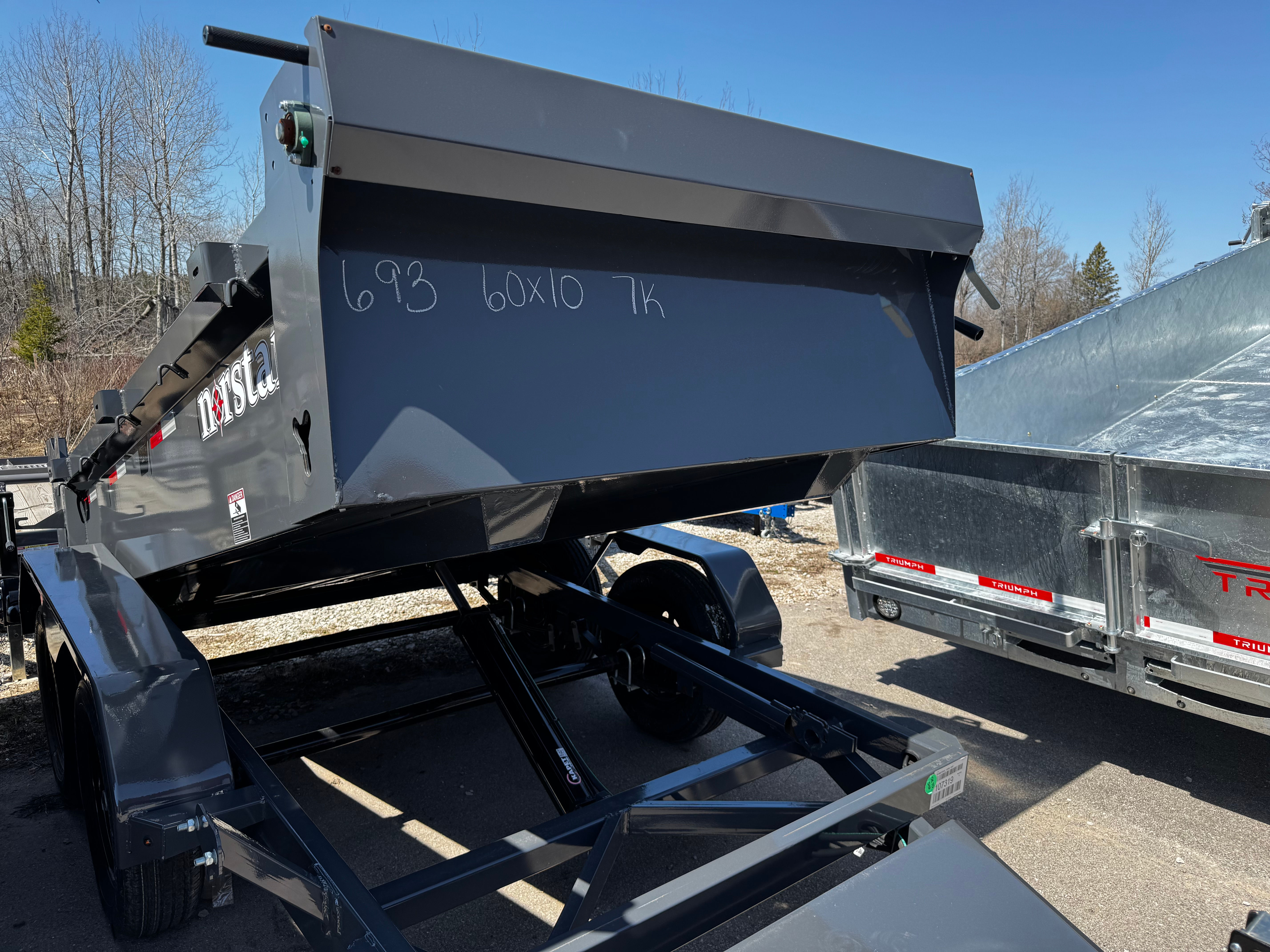 693 60X10 DCB DUMP