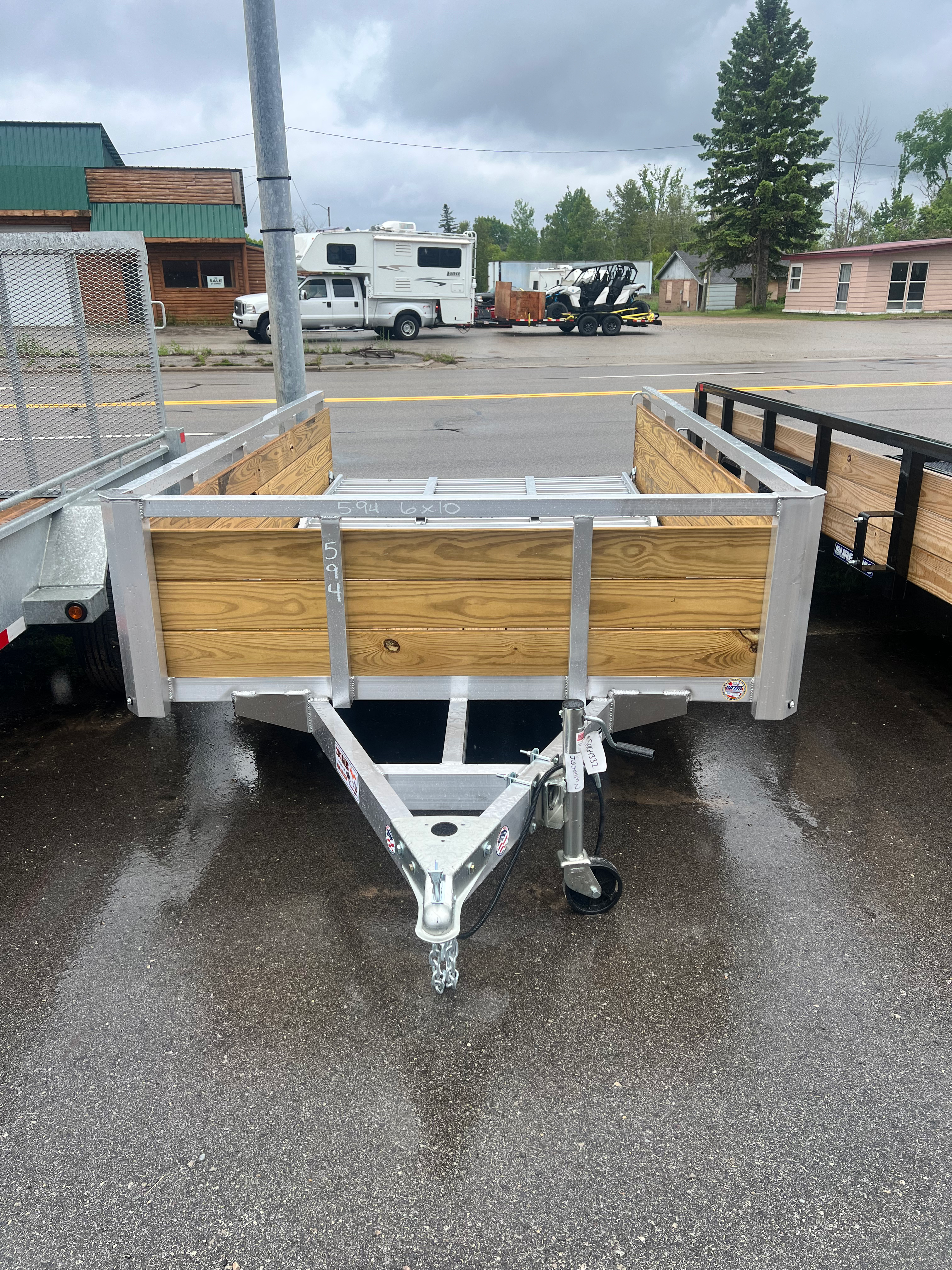 594- 6x10 Aluminum Three Board Utility