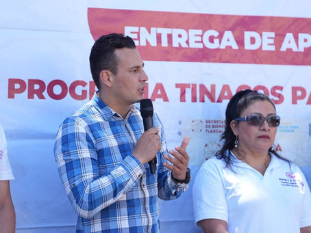 #GraphosCc #Tlx #Noticias #Municipios #Apetatitlán | Reciben 56 familias de Apetatitlán apoyos del programa “Tinacos para tu Vivienda”