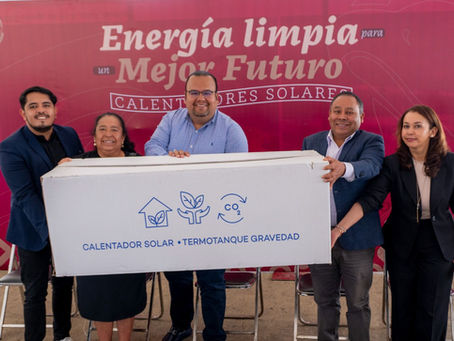#GraphosCc #Tlx #Noticias #Municipios #Apizaco | INICIA JAVIER RIVERA ENTREGA DE 100 CALENTADORES SOLARES PARA FAMILIAS DE APIZACO
