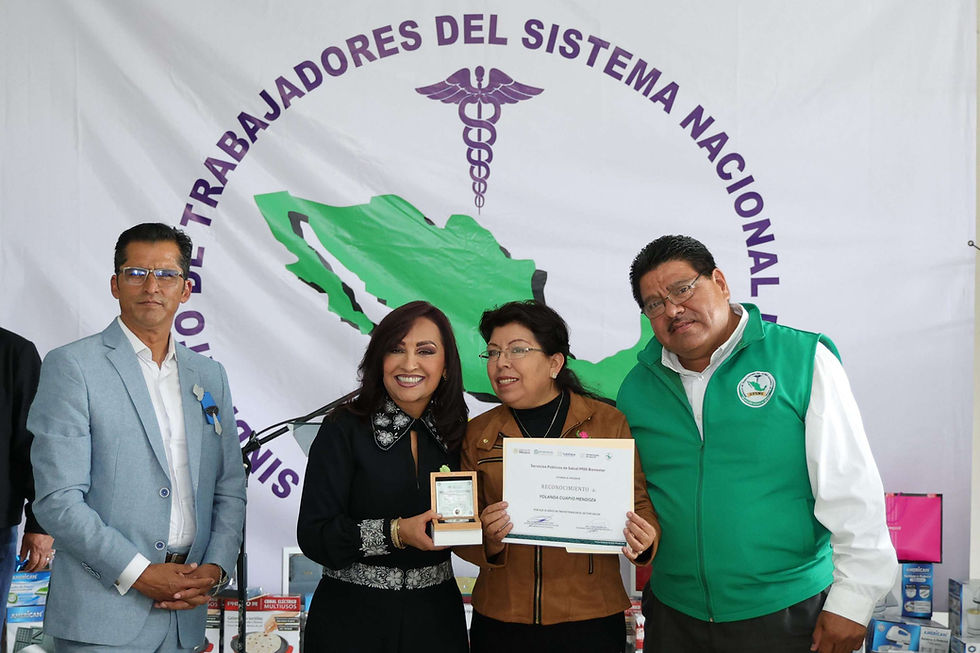 #GraphosCc #Tlx #Noticias #GobTlax | RECONOCE GOBERNADORA A MADRES Y PADRES DE LA SECCIÓN 31 DEL STSNS