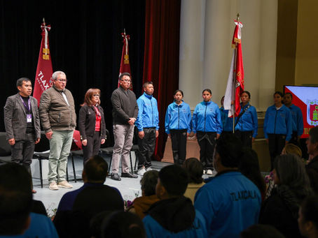 #GraphosCc #Tlx #Noticias | ABANDERA GOBERNADORA DELEGACIÓN TLAXCALTECA DE JUEGOS DEPORTIVOS NACIONALES ESCOLARES 2025