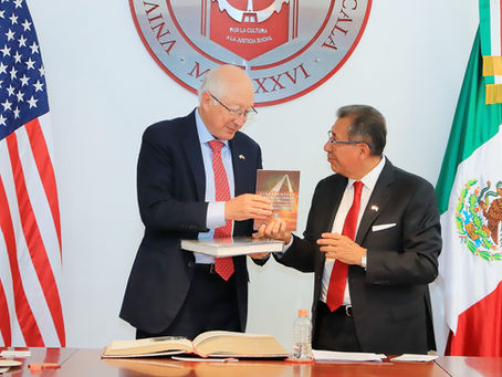 #GraphosCc #Tlx #Noticias | Afianzan colaboración internacional UATx y Embajada de Estados Unidos en México