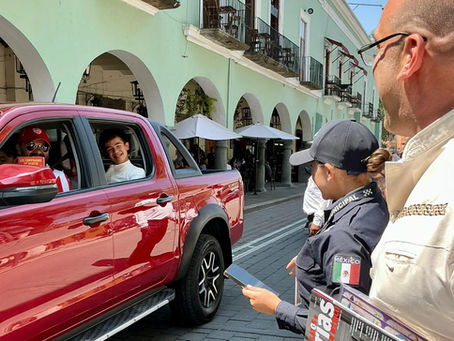 #GraphosCc #Tlx #Noticias #Municipios #TlaxcalaCapital | AYUNTAMIENTO DE TLAXCALA ACERCA LIBROS A LA CIUDADANÍA CON “CARRIL DE LA CULTURA"