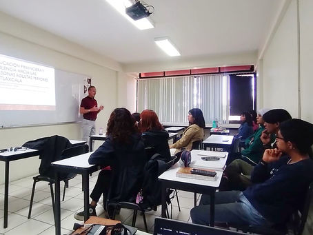 #GraphosCc #Tlx #Noticias | Hablan en UATx sobre alfabetización financiera de adultos mayores