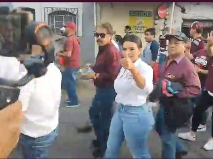 #GraphosCc #Tlx #Noticias | Con una espectacular caminata cierra campaña Lorena Ruiz en Apizaco