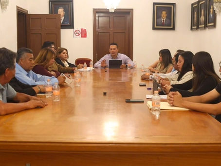 #GraphosCc #Tlx #Noticias #Municipios #Apetatitlán | Cabildo de Apetatitlán rechaza propuesta de Paul Rosano; la administración pública no se construye con señalamientos, sino con argumentos