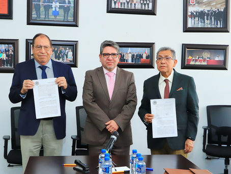 #GraphosCc #Tlx #Noticias | Firman UATx y STUAT contrato colectivo de trabajo