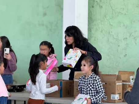 #GraphosCc #Tlx #Noticias #Municipios #Tlaxco |  Reyes Magos llenan de sonrisas y abrazos las comunidades de Tlaxco