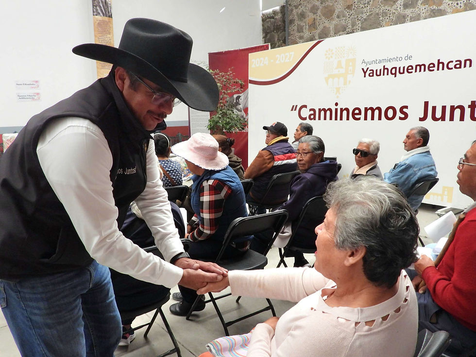 #GraphosCc #Tlx #Noticias #Municipios #Yauhquemehcan | Entrega David Vega Terrazas despensas a Familias de la demarcación