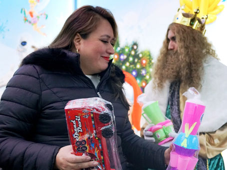 #GraphosCc #Tlx #Noticias #Municipios #Chiautempan  | Niños de Chiautempan celebraron con la presidenta Blanca Angulo la llegada de los Reyes Magos