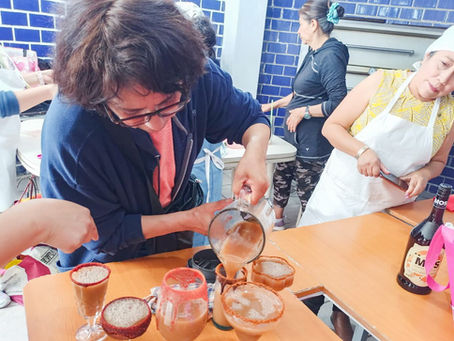#GraphosCc #Tlx #Noticias #Municipios #TlaxcalaCapital | GOBIERNO DE ALFONSO SÁNCHEZ GARCÍA CAPACITA A MUJERES EN COCTELERÍA COMO HERRAMIENTA DE AUTONOMÍA ECONÓMICA