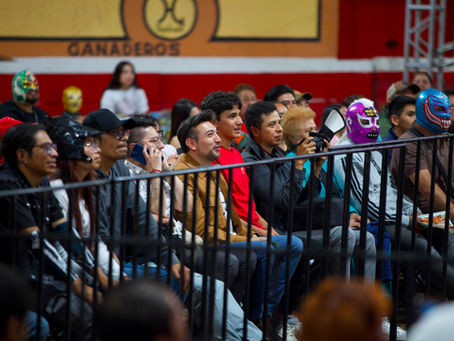 #GraphosCc #Tlx #Noticias #Municipios #Huamantla | MÁSCARAS, GRITOS Y MUCHA EMOCIÓN: HUAMANTLA VIVIÓ UNA NOCHE DE LUCHA LIBRE EN LA TAURINA