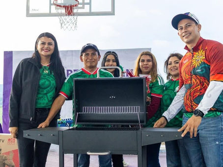 #GraphosCc #Tlx #Noticias #Municipios #Apetatitlán | Celebran en Apetatitlán a los papás del municipio