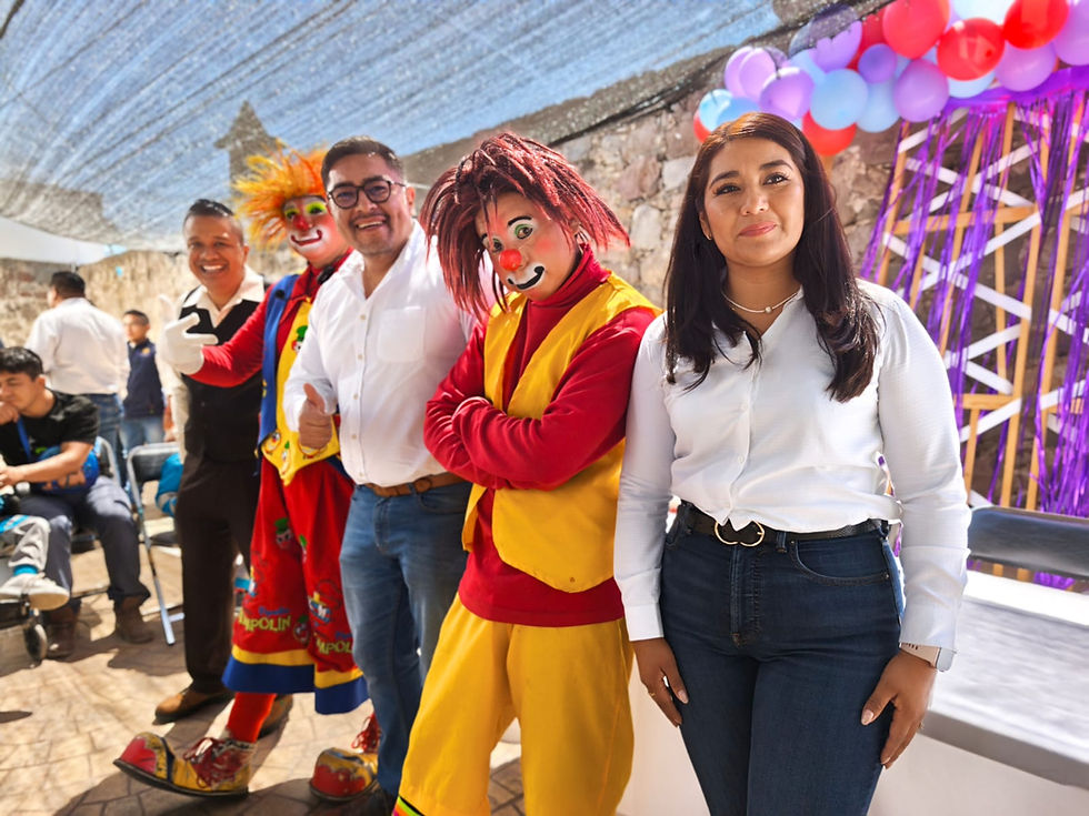 #GraphosCc #Tlx #Noticias #Municipios #Zacatelco | Celebran el Día de la Niña y el Niño con estudiantes del CAM 01 de Zacatelco