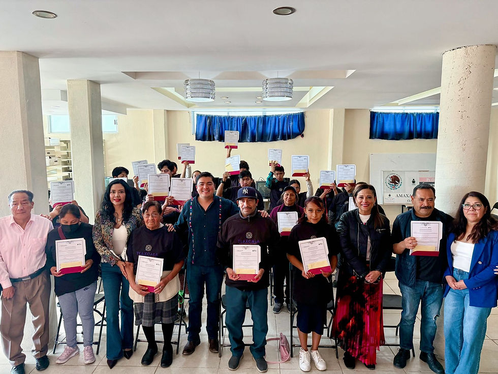 #GraphosCc #Tlx #Noticias #GobTlax | EDUCACIÓN TRANSFORMA VIDAS EN AMAXAC; ADULTOS Y JÓVENES RECIBEN CERTIFICADOS DE PRIMARIA Y SECUNDARIA