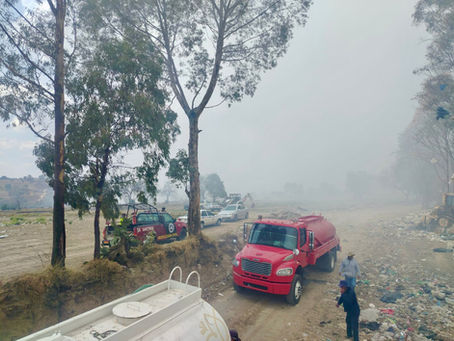 #GraphosCc #Tlx #Noticias #GobTlax  | AUTORIDADES ESTATALES Y MUNICIPALES COMBATEN INCENDIO EN RELLENO SANITARIO DE NANACAMILPA



• Brigadas trabajan para contener la propagación del siniestro.