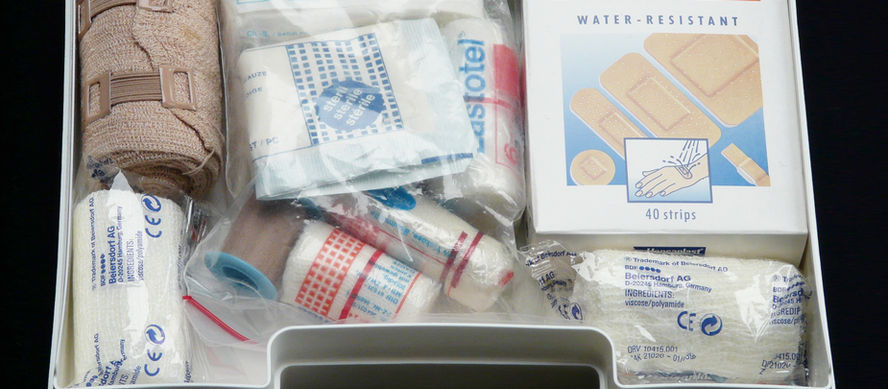 DIY Dollar Store First Aid Kit for Your Car