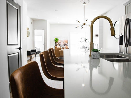 5 Reasons to Work with a Real Estate Agent