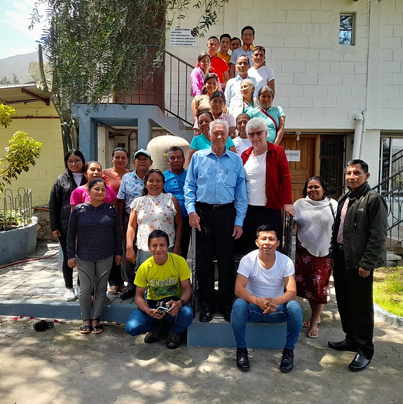 Arajuno leader retreat.jpg