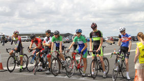 Race 15 Alconbury Junior Race