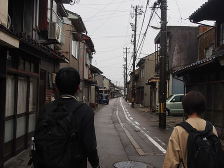 【-まち探訪- 大鋸屋町】
瑞龍寺建立が由来の町名、坂が魅力の町
