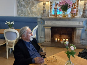 NAPAD Z BRONIĄ W RĘKU