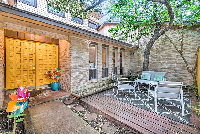 7406-Wild-Eagle-Rd-San-Antonio-TX-EXT5-18-LargeHighDefinition.jpg